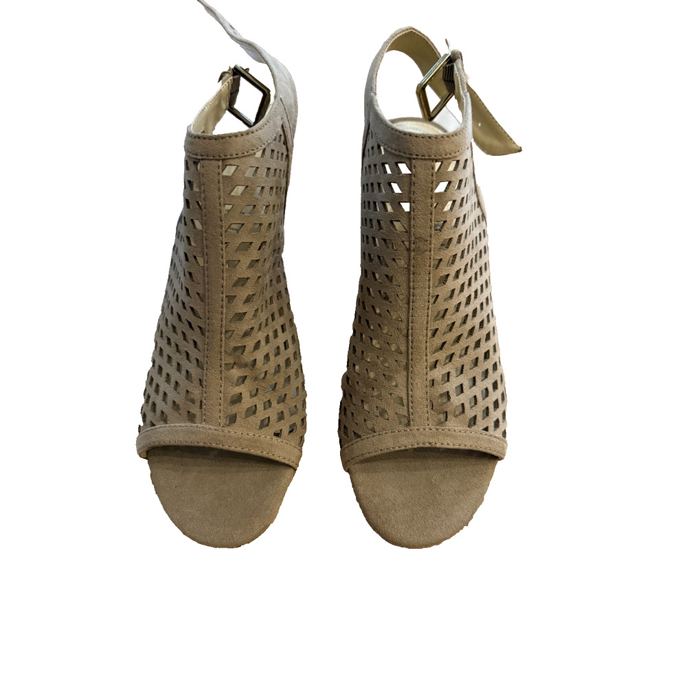 Liz Claiborne Gemma Sandal Heels Women's 9.5M Beige Slingback Peep Toe